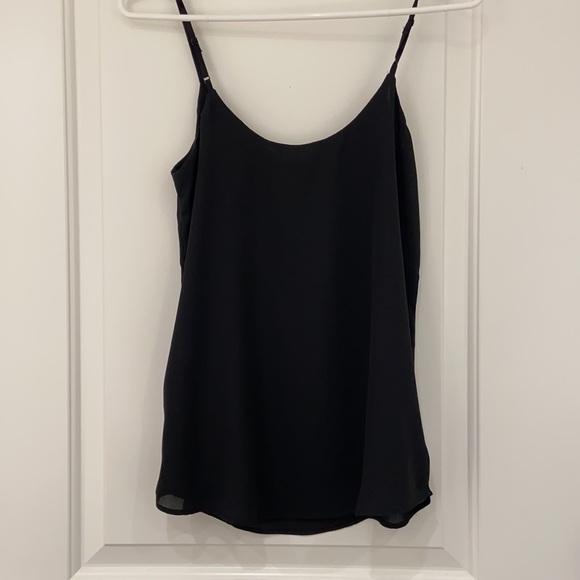 Black tank - Picture 2 of 4